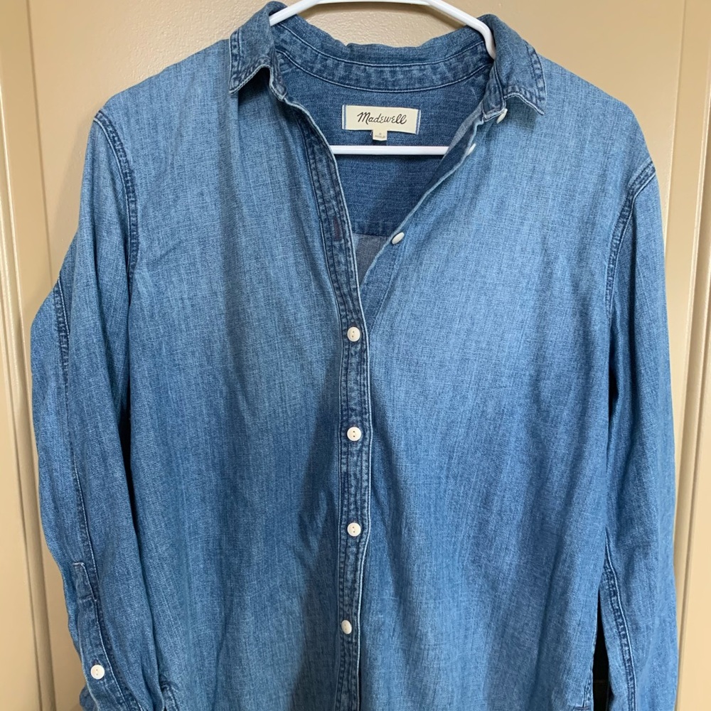 Madewell Chambray Boyfriend Button Up